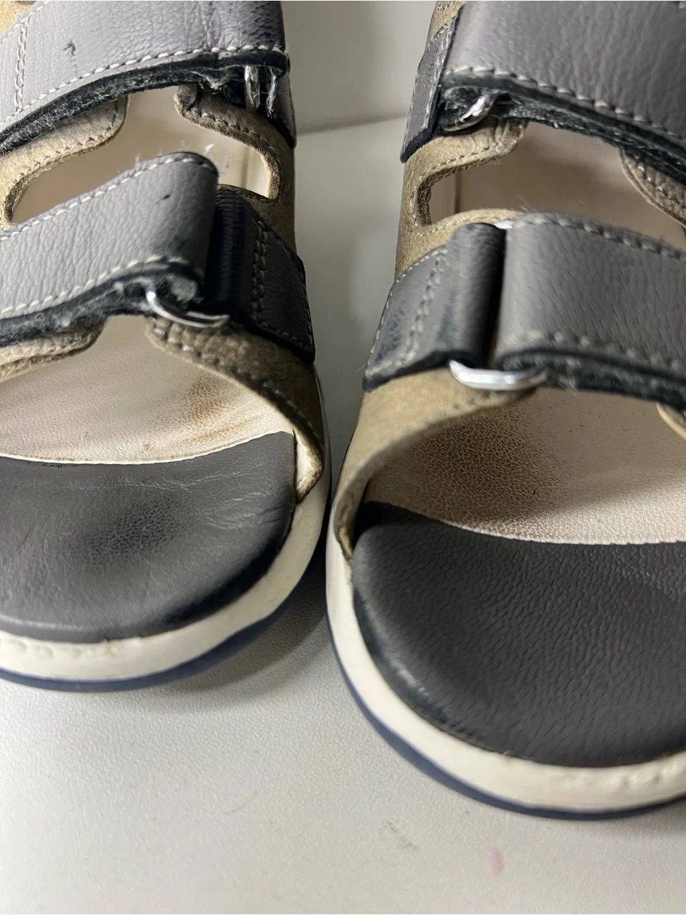 Kids Open-Toe Orthopedic Sandals in Olive with Black Straps - Picture 7 of 14